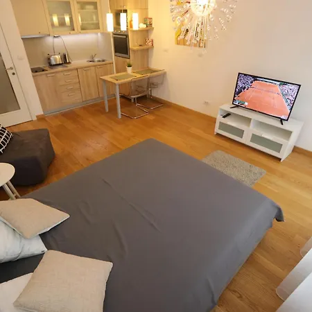 Savada Delta - Stan Na Dan Novi